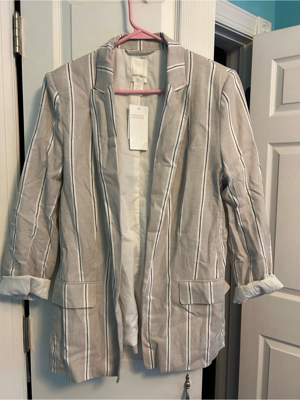 H&M Beige and White Striped Open-Front Blazer